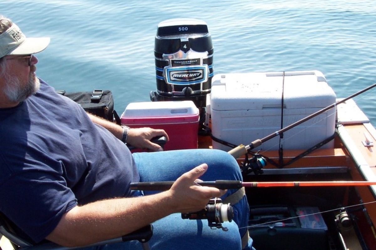 1st Photo Boat Fishing Leg Mounted